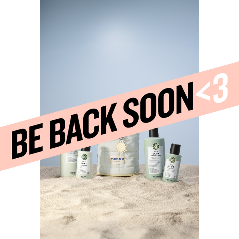 maria nila true soft spring beauty bag