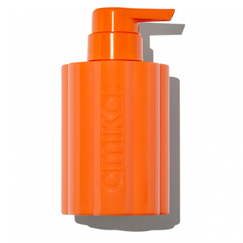 amika: refillable shampoo bottle 300ml (empty)